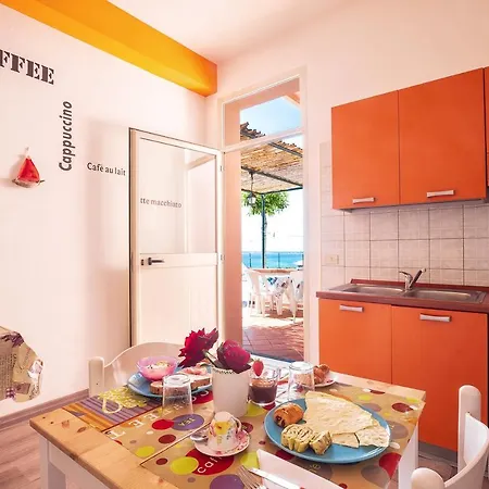 Piu Mare 3*