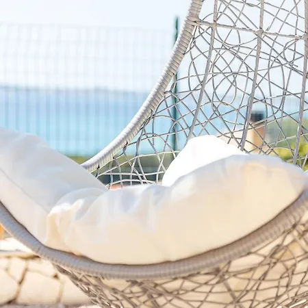 Piu Mare Bed & Breakfast *