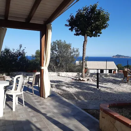 Piu Mare فندق مبيت وإفطار